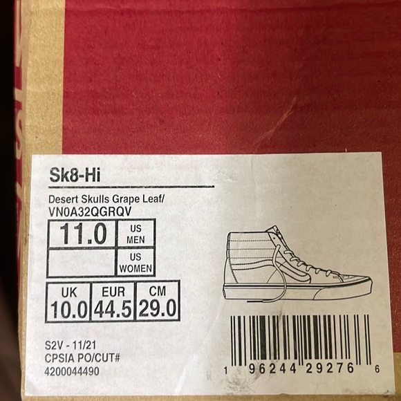 Vans Sk8-Hi
Desert Skulls Grape Leaf/
VNOA32QGRQV
Sneakers
MENS - Picture 16 of 16